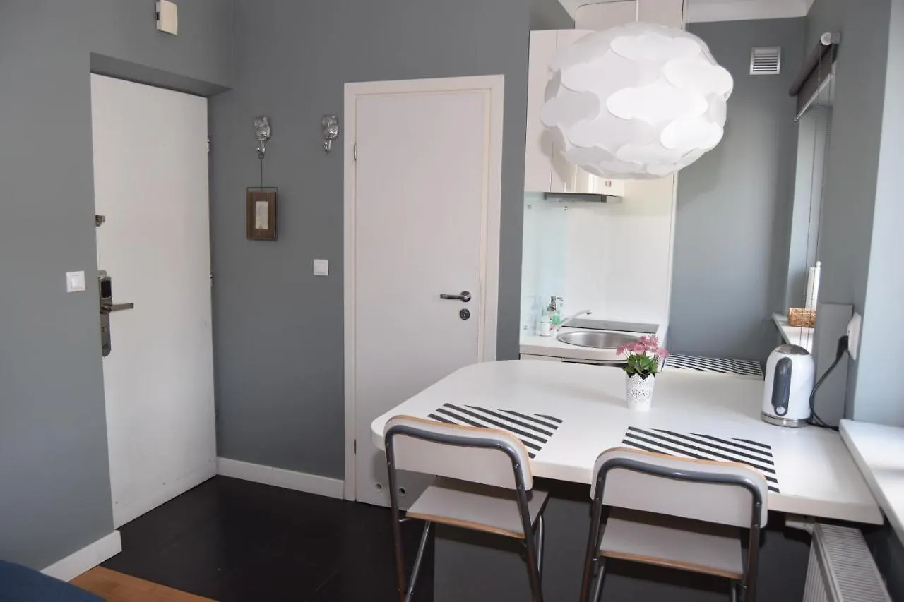 Be My Guest - Hoza Studio - Pkin Super Centrum Metro Wi-Fi Breakfast Varsovia Apartamento